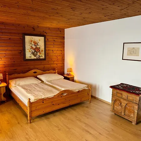 Appartement Near Afritzer & Verditz Trails